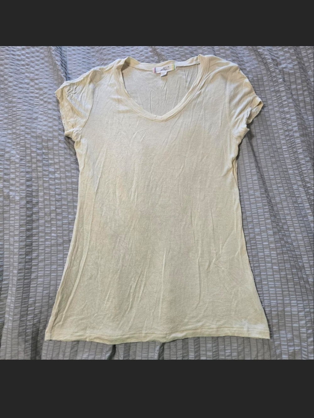Glitz Butter Yellow V-Neck Short Sleeve Tee